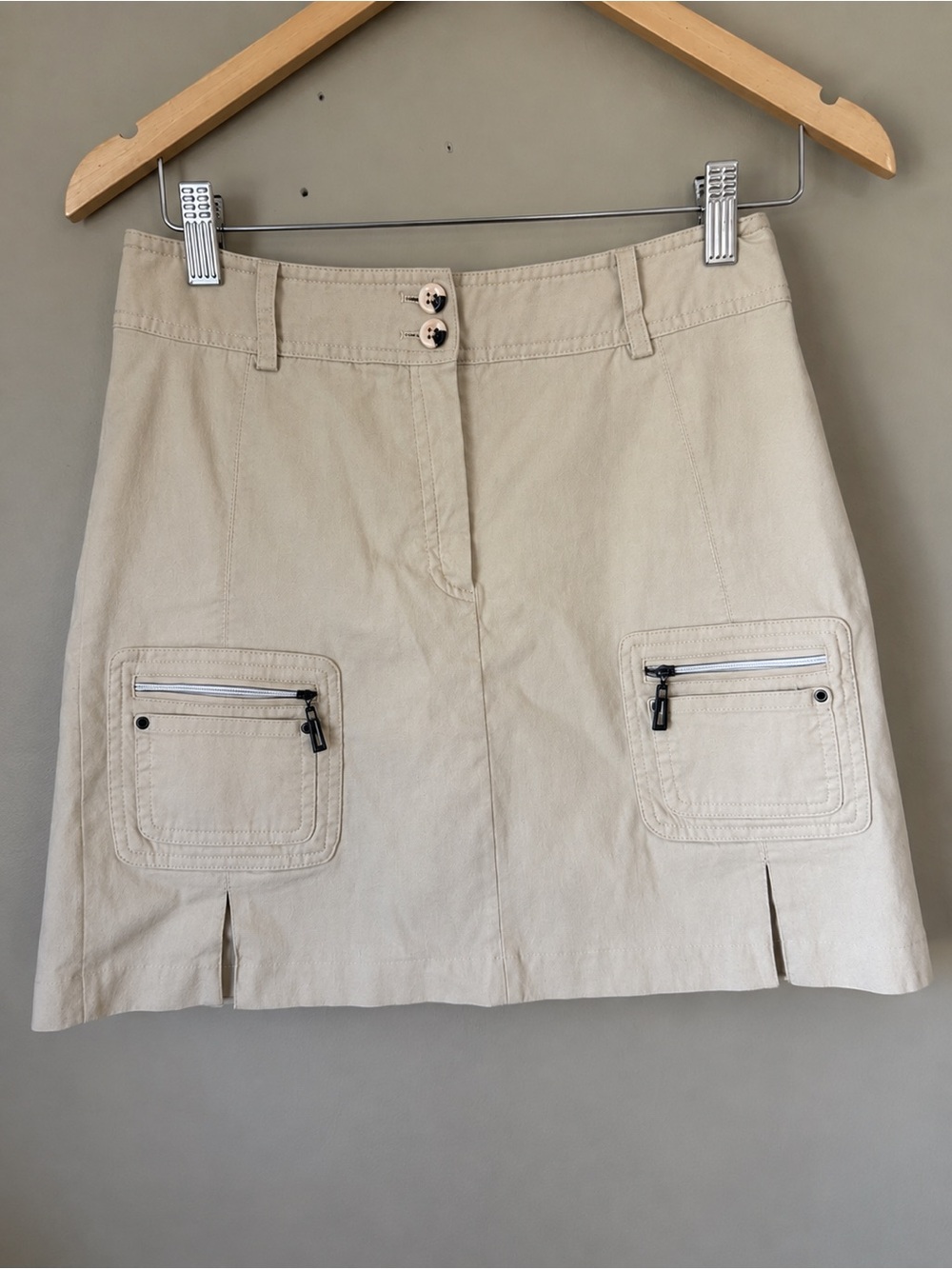 Jamie Sadock Women's Khaki Beige Golf Skort with Zippered Cargo Pockets Size 2